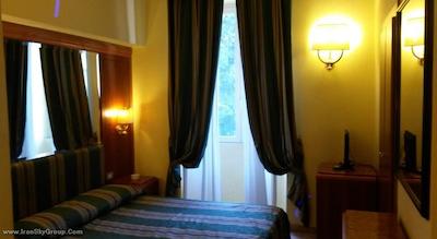 رائلی هتل لوکس