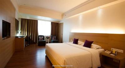 کریستال کراون هتل-پتالینگ جایا