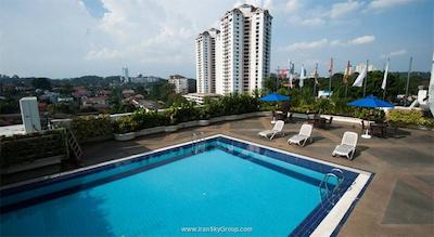 کریستال کراون هتل-پتالینگ جایا