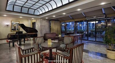 هیلتون ازمیر