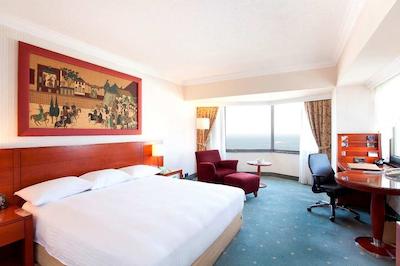 هیلتون ازمیر