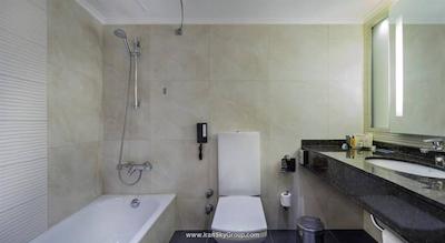 هیلتون ازمیر