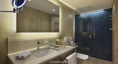 هیلتون ازمیر