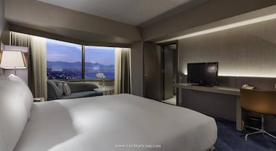 هیلتون ازمیر