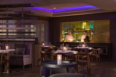 رنسانس ازمیر هتل