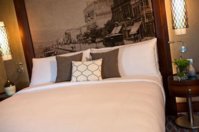 رنسانس ازمیر هتل