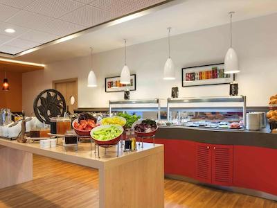 آیبیس ازمیر السانکاک