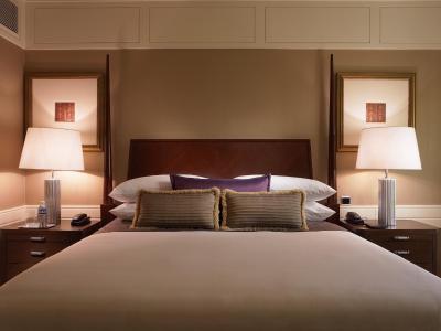 د لیلا مومبای