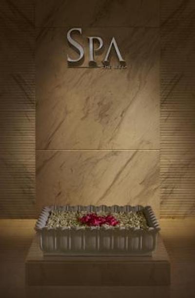 د لیلا مومبای