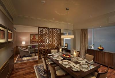 د لیلا مومبای