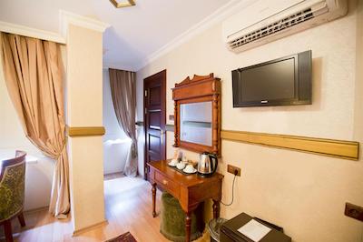 آرونا بوتیک