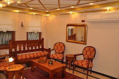 آرونا بوتیک