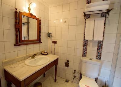 آرونا بوتیک