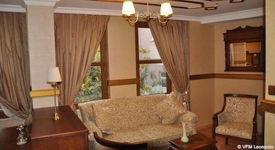 آرونا بوتیک