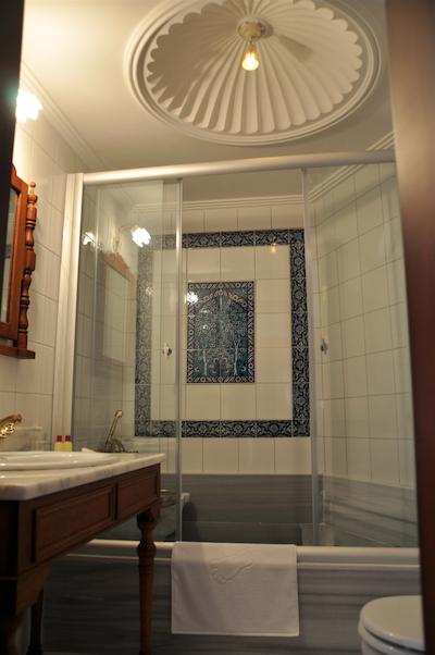 آرونا بوتیک