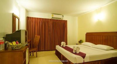 ایستینی سون هتل