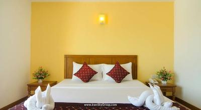 ایستینی سون هتل