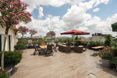 گرین پارک هتل تکسیم