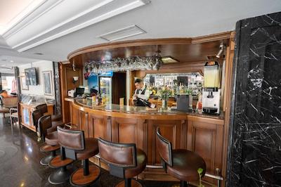 گرین پارک هتل تکسیم