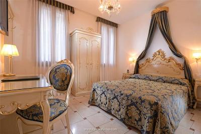 سیا مرینللا