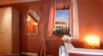 سیا مرینللا