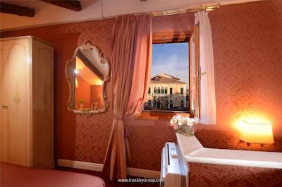 سیا مرینللا