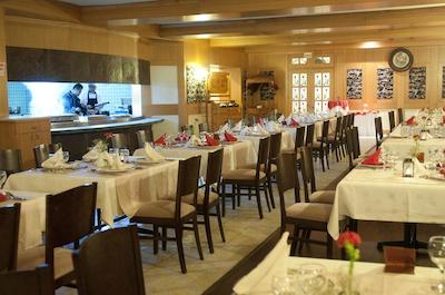 کلاب کلیمرا سررا پالاس