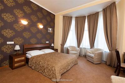 الگرو هتل لیگوسکی پرسپکت