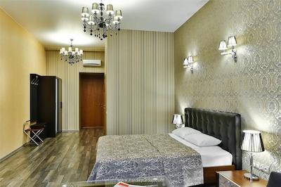 الگرو هتل لیگوسکی پرسپکت