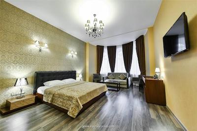 الگرو هتل لیگوسکی پرسپکت