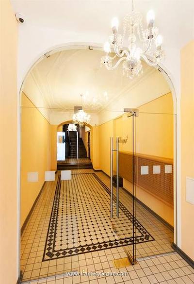 الگرو هتل لیگوسکی پرسپکت