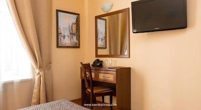 الگرو هتل لیگوسکی پرسپکت