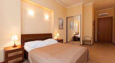 الگرو هتل لیگوسکی پرسپکت