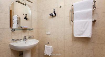 الگرو هتل لیگوسکی پرسپکت