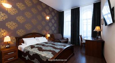 الگرو هتل لیگوسکی پرسپکت