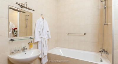 الگرو هتل لیگوسکی پرسپکت