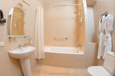 الگرو هتل لیگوسکی پرسپکت