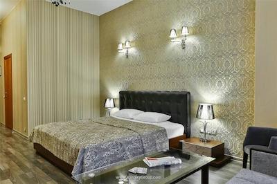 الگرو هتل لیگوسکی پرسپکت