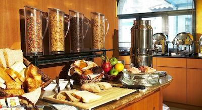 فریزر پلیس سنگاپور