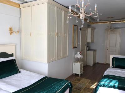 له سافرن سوئیت