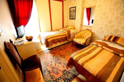 له سافرن سوئیت