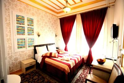 له سافرن سوئیت