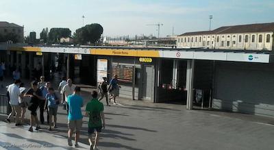 سانتا چیارا اند رزیدنزا پاریسی