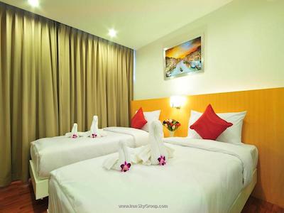 وین لانگ پلیس هتل