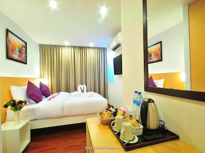 وین لانگ پلیس هتل