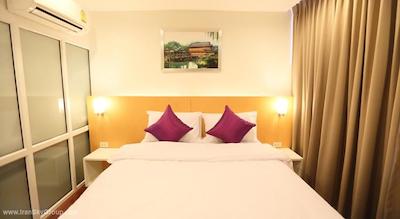 وین لانگ پلیس هتل