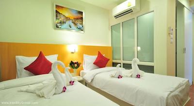 وین لانگ پلیس هتل