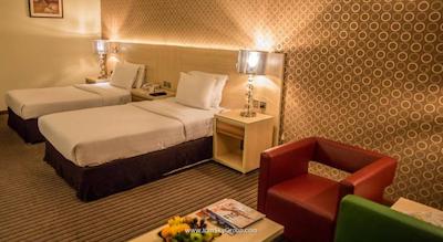 سافرون بوتیک هتل