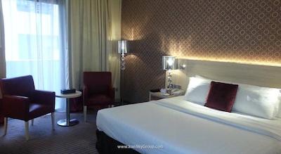 سافرون بوتیک هتل