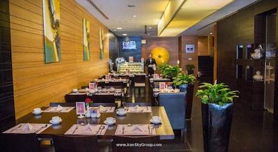 سافرون بوتیک هتل